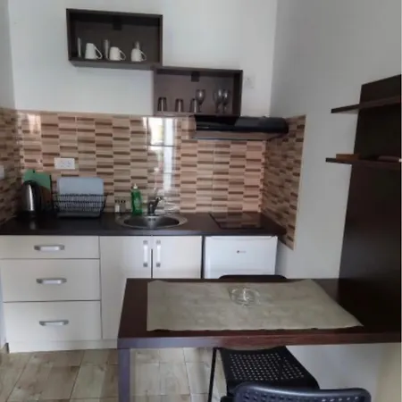 Apartment Aki *